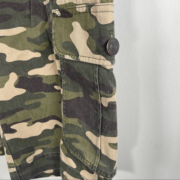 TRUE RELIGION Men’s Cargo Shorts Camouflage NWT - Picture 6 of 16